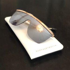 JLo Get Right Quay Sunnies Shield Sunglasses NWOT